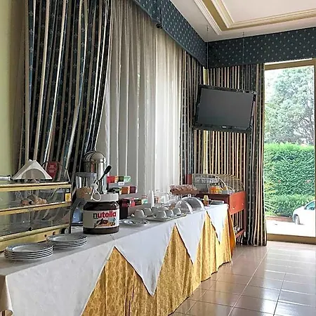 Отель Cristal